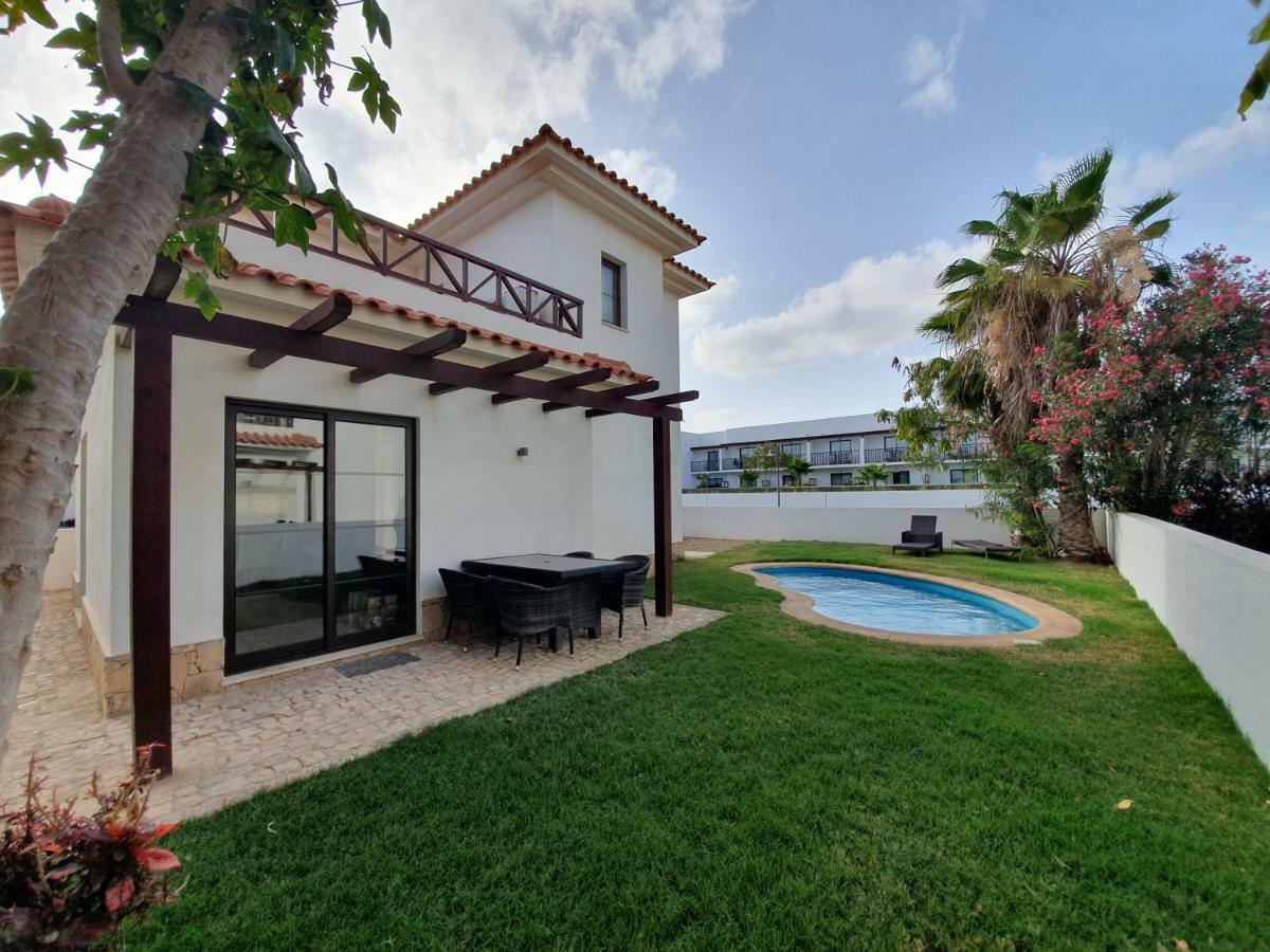 Luxusvilla in St.Maria, Sal Kap Verde-20m vom Meer Santa Maria Buitenkant foto